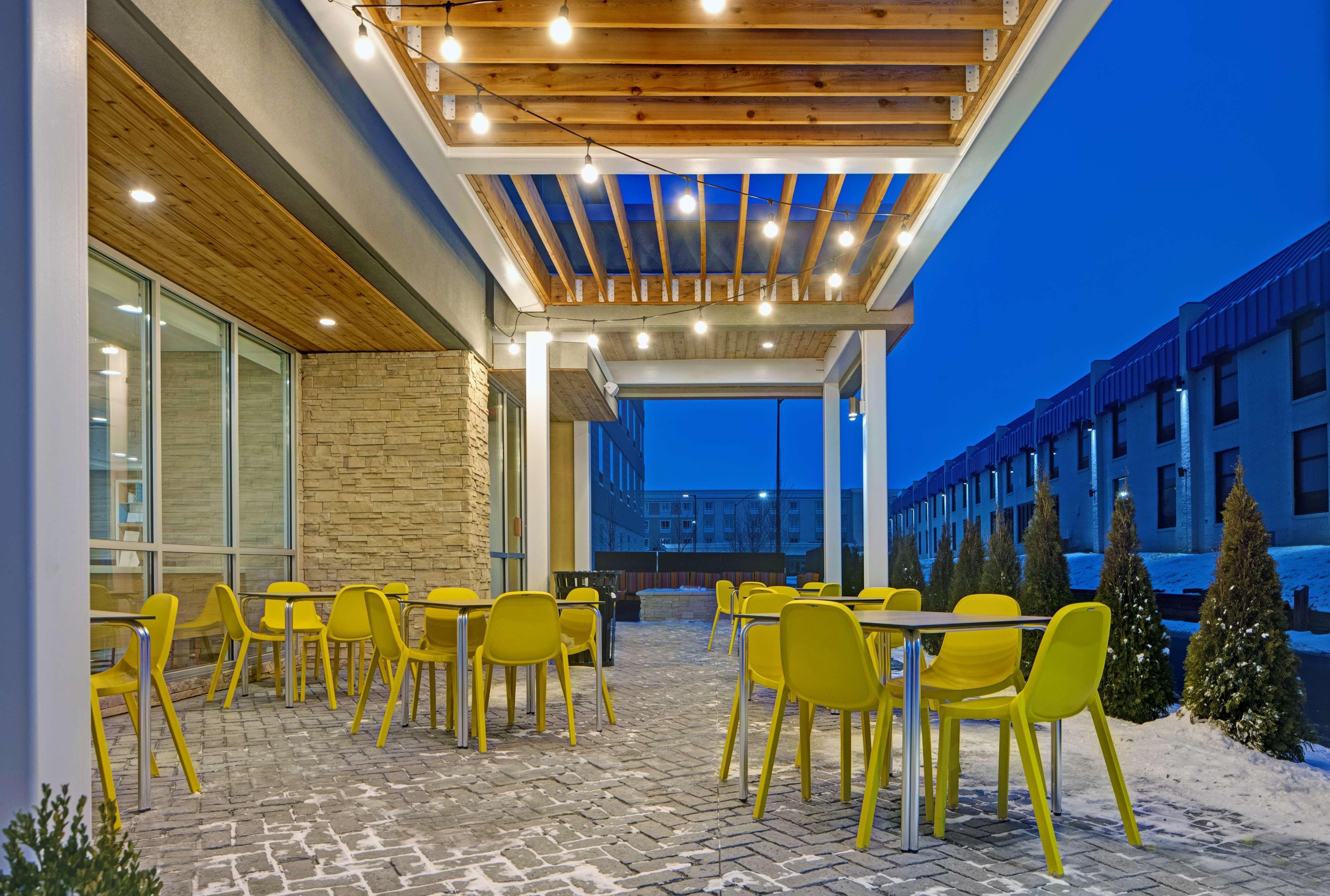 Home2 Suites By Hilton Ричмонд Экстерьер фото