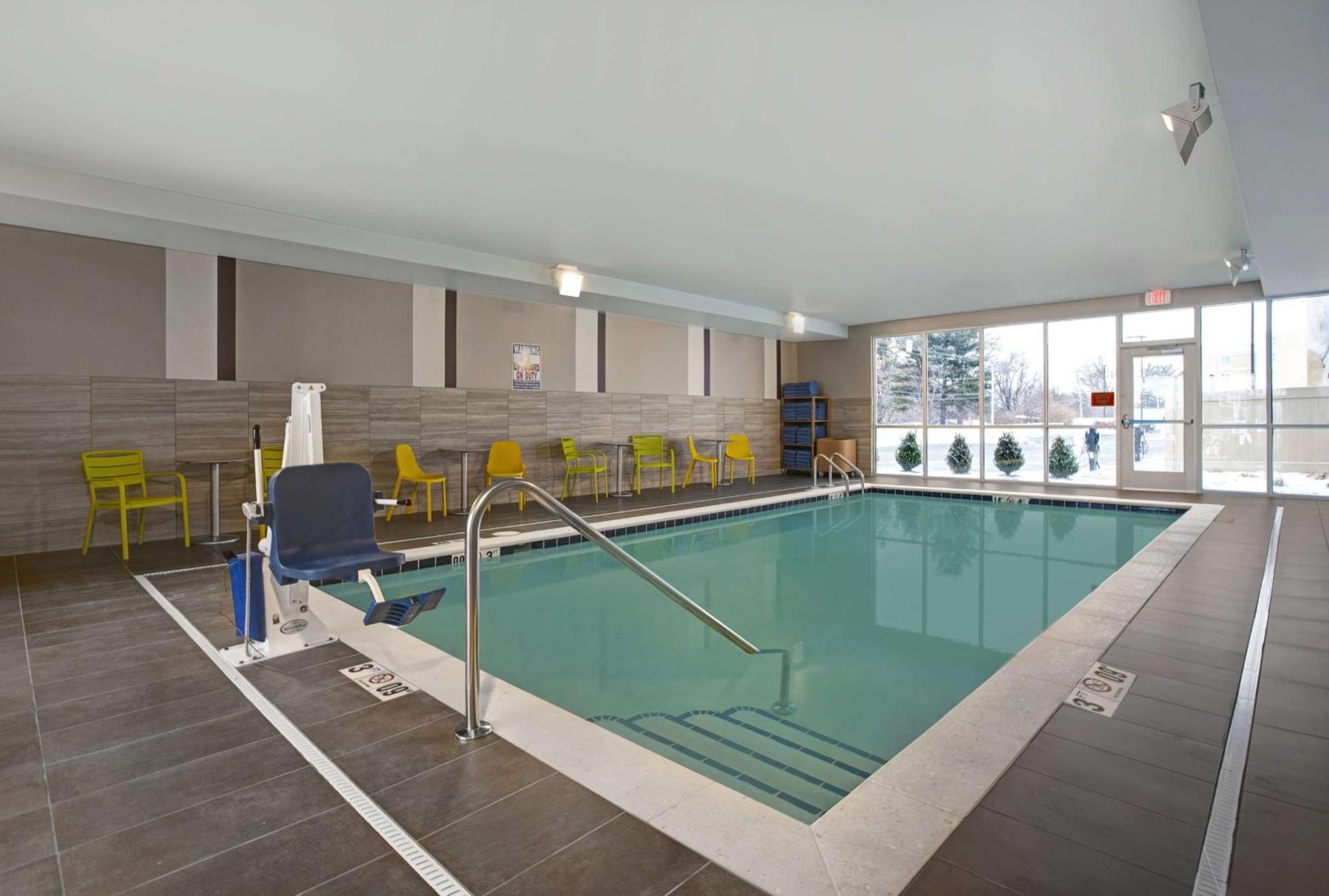 Home2 Suites By Hilton Ричмонд Экстерьер фото